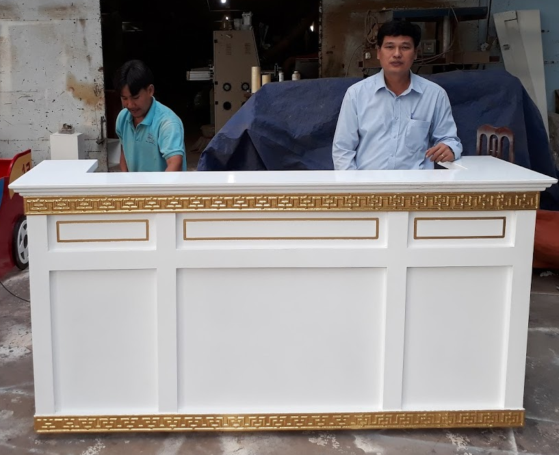 Quầy lễ tân