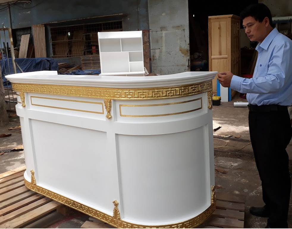 Quầy lễ tân
