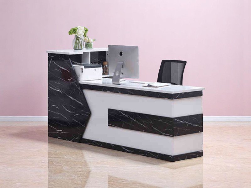 Bước tạo ấn tượng với quầy tiếp tân