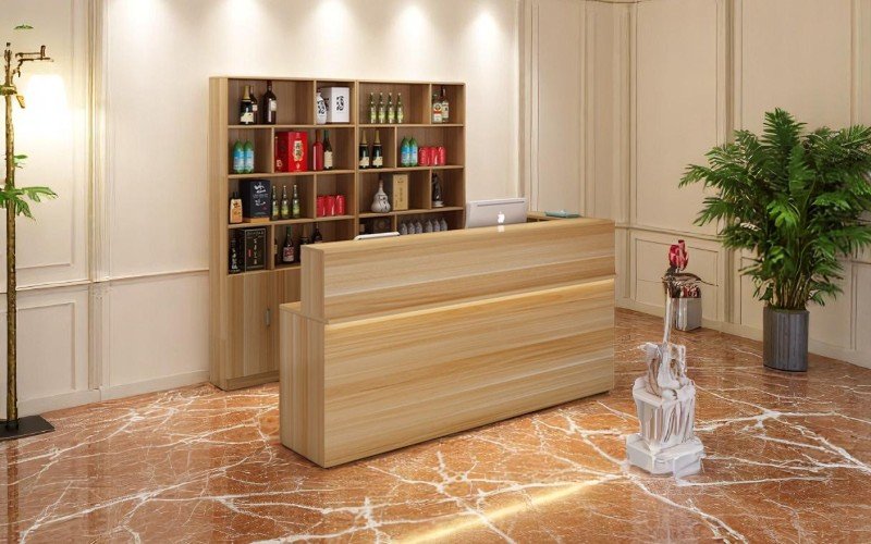 Bàn tiếp tân