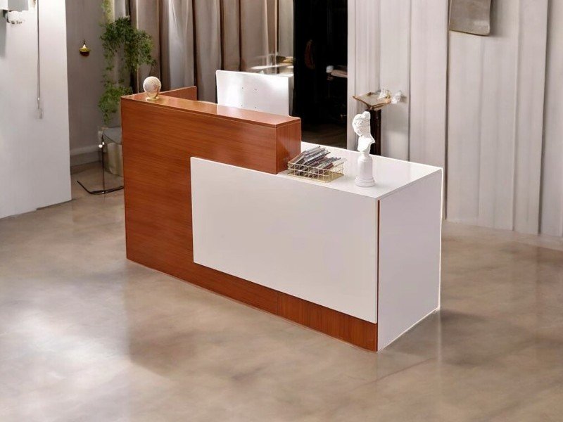 Quầy lễ tân tại quận 7 sang trọng hiện đại