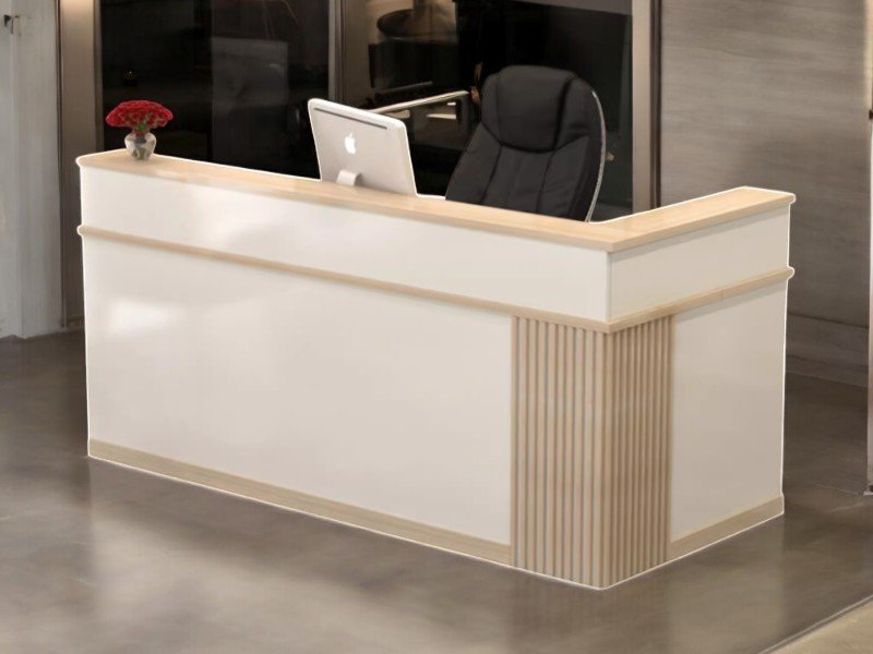 Bàn lễ tân tại quận 7 đẹp hiện đại tiện dụng