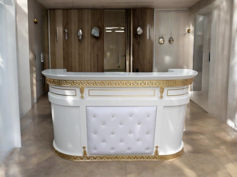 Bàn lễ tân tại quận 7 đẹp hiện đại tiện dụng