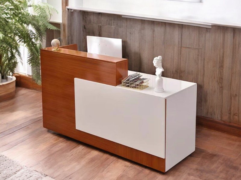 Quầy lễ tân văn phòng tại quận 10 tinh tế chuyên nghiệp