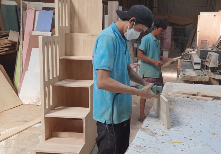 Thợ mộc đồ gỗ Thái Bình